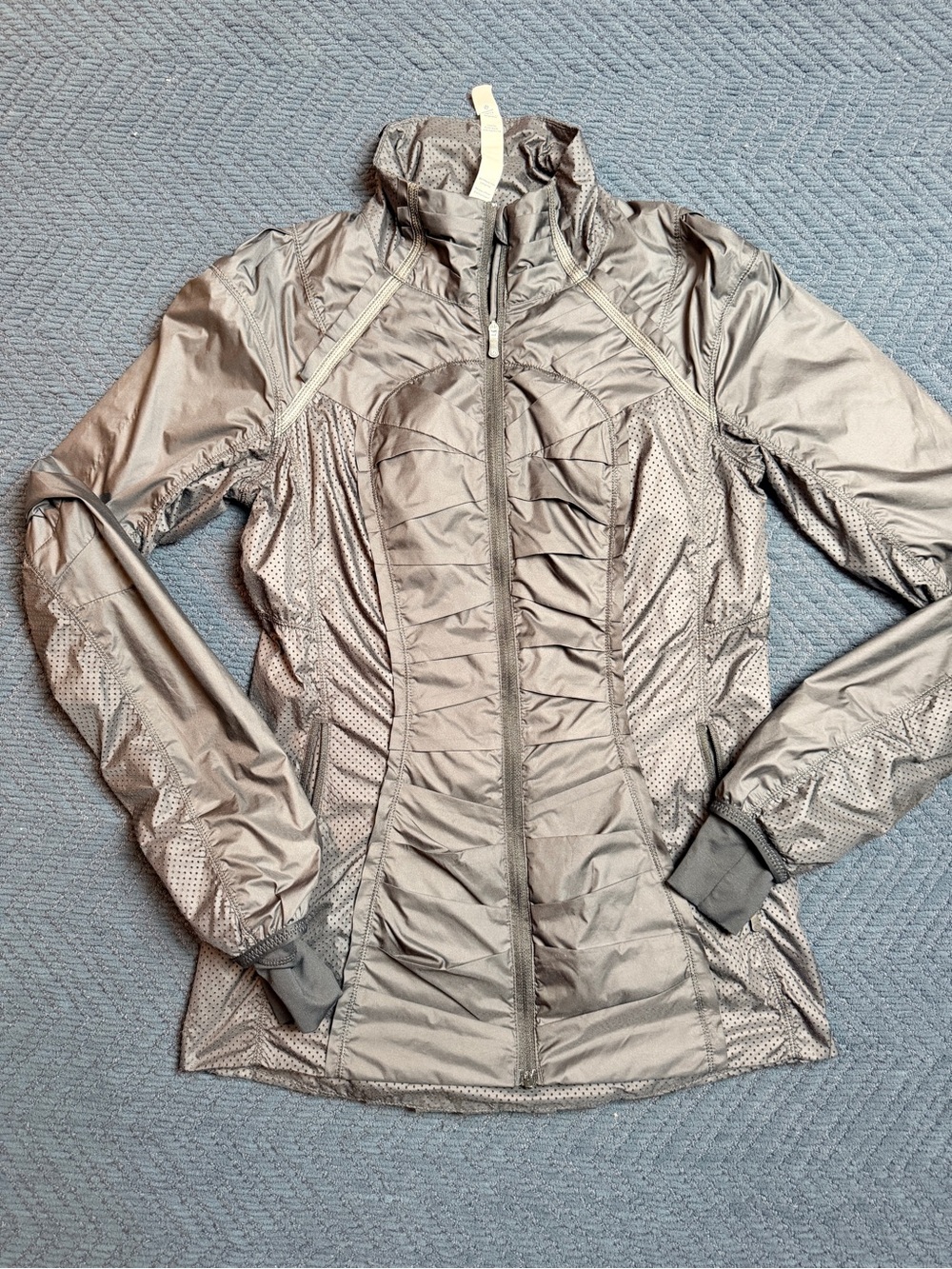 lululemon athletica Women's Gray Full Zip Windbreaker Jacket Size 4 Polyester